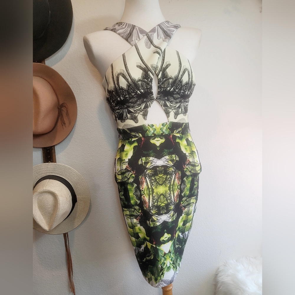 ARTELIER NICOLE MILLER NEOPRENE ABSTRACT PRINT FRONT CUT OUT WOMENS Size S